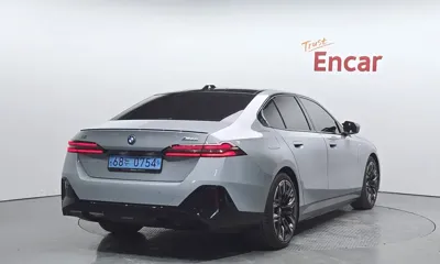 BMW i5 2024, 39372 км, за 80000000 KRW