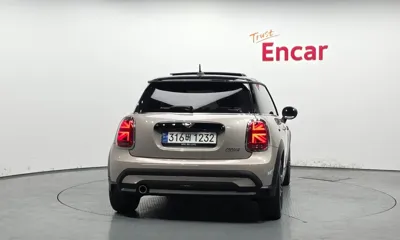 MINI Cooper 2024, 26254 км, за 21500000 KRW