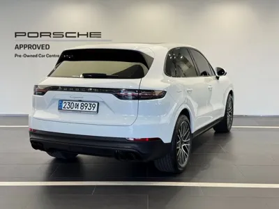 Porsche Cayenne 2023, 29330 км, за 103000000 KRW