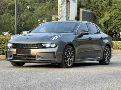 Lynk & Co 03 · 2021 год