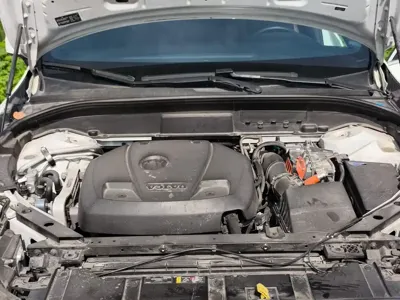 Volvo XC60 PHEV 2022, 50000 км, за 138800 CNY - фото 13