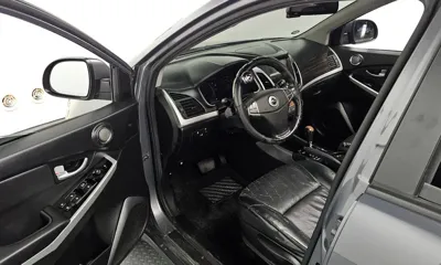KG_Mobility_Ssangyong KORANDO 2015, 164285 км, за 2570000 KRW - фото 11