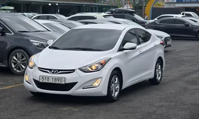 Hyundai Avante · 2015 год