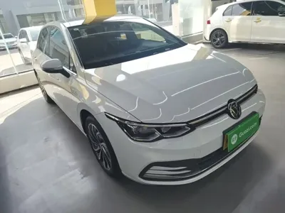 Volkswagen Golf 2023, 36700 км, за 101100 CNY - фото 4