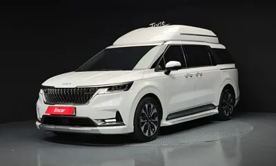 Kia Canival · 2023 год