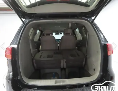 Kia Canival 2019, 107462 км, за 16500000 KRW - фото 10