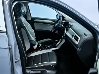 Volkswagen T-Roc 2026, 100 км, за 108000 CNY - фото 18