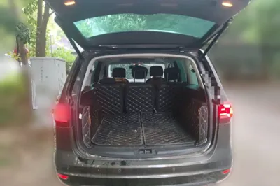 Volkswagen Sharan 2016, 100800 км, за 74122.07 CNY - фото 19