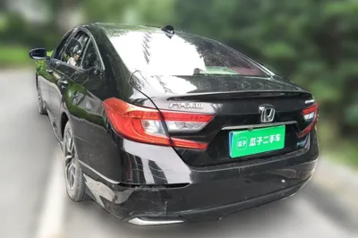 Honda Accord 2018, 112400 км, за 87376.81 CNY