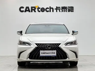 Lexus ES 2024, 27000 км, за 188200 CNY - фото 7