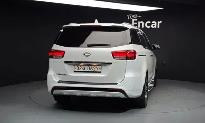 Kia Canival 2017, 90309 км, за 12500000 KRW - фото 4