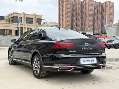 Volkswagen 迈腾 PHEV 2024, 26000 км, за 109800 CNY - фото 6