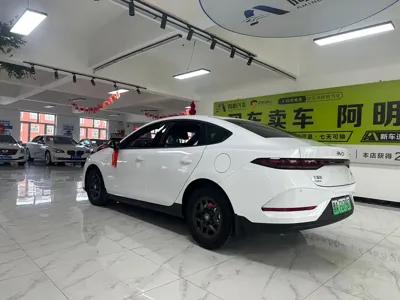 BYD Qin Plus 2025, 19000 км, за 58800 CNY