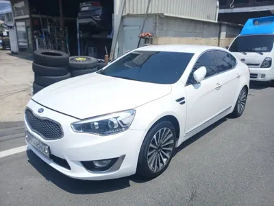 Kia K7 · 2016 год