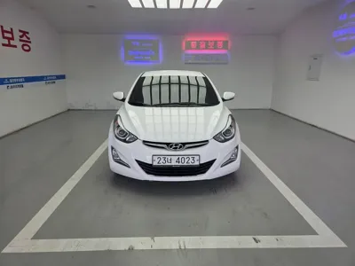 Hyundai Avante · 2014 год