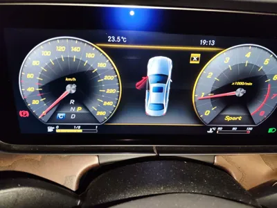 Mercedes-Benz E-Class 2017, 181700 км, за 140629.59 CNY - фото 12