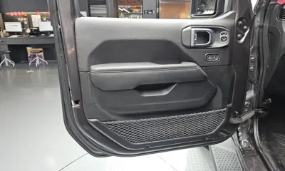 Jeep Wrangler 2019, 27410 км, за 41000000 KRW - фото 24