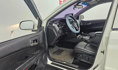 KG_Mobility_Ssangyong KORANDO 2016, 106790 км, за 7500000 KRW - фото 10
