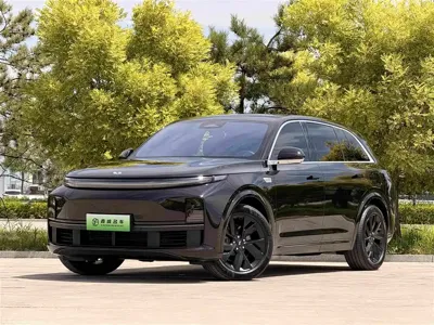 Li Auto Li L7 · 2024 год