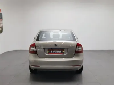 Skoda Octavia 2011, 158200 км, за 11900 CNY