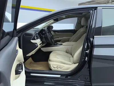 Toyota Camry 2020, 60800 км, за 94000 CNY - фото 9