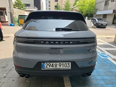 Porsche Cayenne 2025, 6100 км, за 165000000 KRW