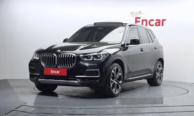 BMW X5 · 2022 год