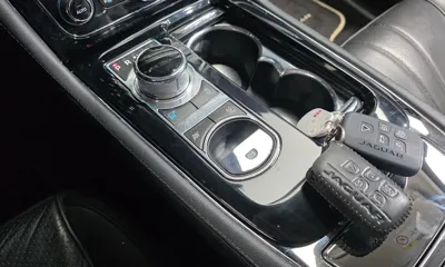 Jaguar XJ 2014, 200007 км, за 5629.98 USD - фото 9