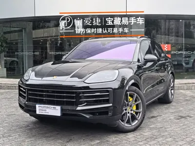 Porsche Cayenne 2023, 49000 км, за 589000 CNY - фото 1
