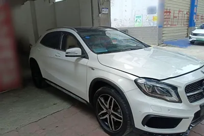 Mercedes-Benz GLA 2017, 106199 км, за 76776.83 CNY