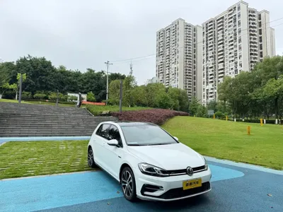Volkswagen Golf 2019, 50000 км, за 73800 CNY - фото 8