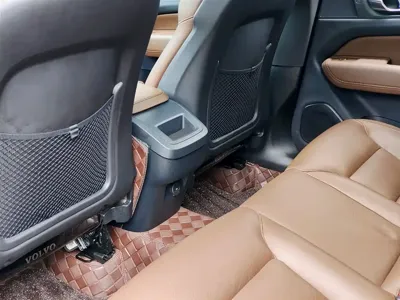 Volvo XC60 2024, 87000 км, за 159800 CNY - фото 9