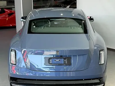 Rolls-Royce Phantom 2024, 10300 км, за 3880000 CNY