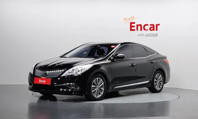 Hyundai Grandeur · 2015 год