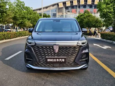 Roewe iMAX8 2022, 155000 км, за 67800 CNY