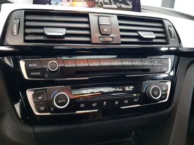 BMW 3-Series 2018, 237706 км, за 13500000 KRW - фото 12