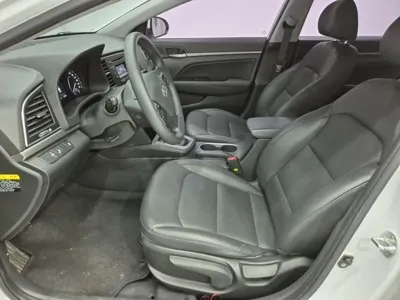 Hyundai Avante 2017, 70051 км, за 10400000 KRW - фото 10