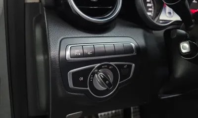 Mercedes-Benz C-Class 2018, 117238 км, за 14900000 KRW - фото 28