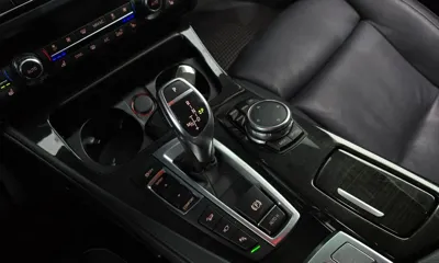 BMW 5-Series 2016, 118717 км, за 10000000 KRW - фото 9
