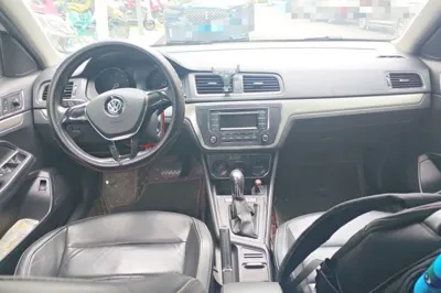 Volkswagen Lavida 2015, 95300 км, за 33949.06 CNY - фото 28