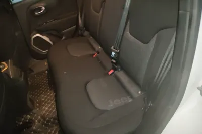 Jeep Renegade 2016, 71700 км, за 38952.36 CNY - фото 17