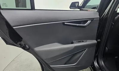 Kia Niro 2024, 19547 км, за 28700000 KRW - фото 25