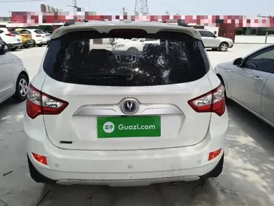 Changan CS35 2016, 44700 км, за 19500 CNY - фото 6