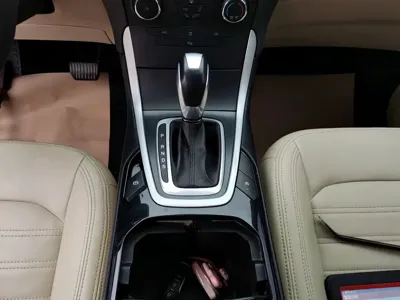 Ford Edge 2017, 100900 км, за 55599 CNY - фото 10