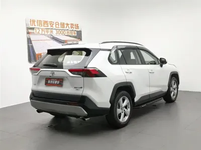 Toyota RAV4 2021, 77300 км, за 86900 CNY
