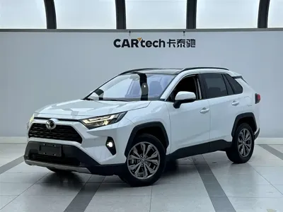 Toyota RAV4 · 2024 год