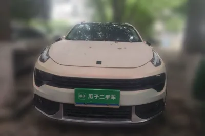 Lynk & Co 02 2018, 42200 км, за 51508.21 CNY