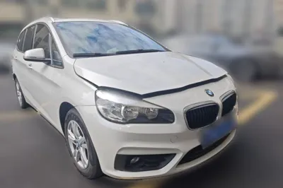 BMW 2 Series Active Tourer 2015, 153000 км, за 54315.77 CNY