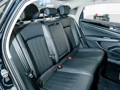 Volkswagen Passat 2025, 38300 км, за 97000 CNY - фото 21