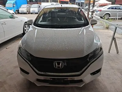 Honda Greiz 2018, 72800 км, за 33500 CNY